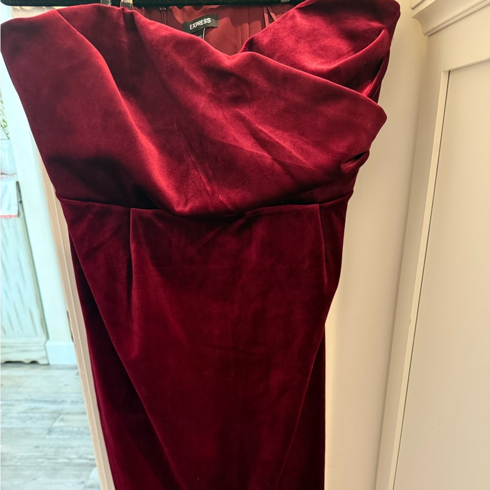 Express Asymmetrical Velvet Dress in burgundy